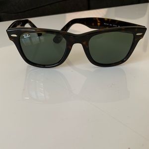 Ray ban sunglasses